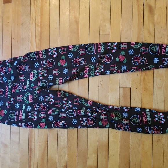 No Boundaries Juniors Christmas Leggings Size Medium - Picture 1 of 5